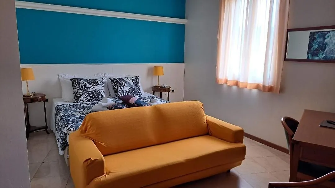 Hotel Elefante Montichiari 3*,